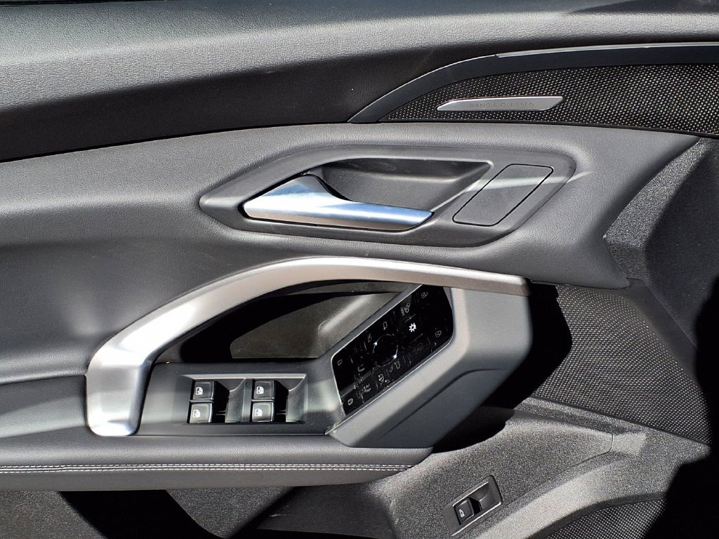 New 2026 Audi Q5 Premium Plus AWD/4WD image 9