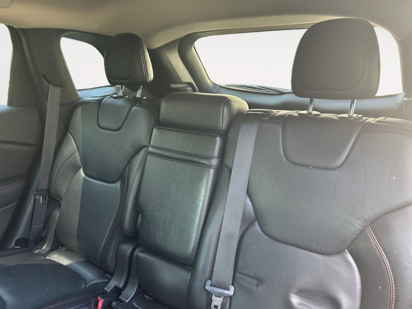 Used 2015 Jeep Cherokee Trailhawk w/ Leather Interior Group AWD/4WD image 13