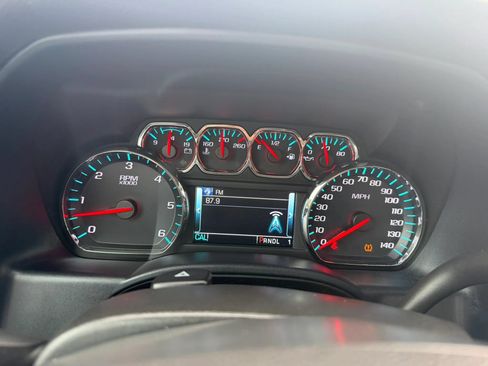 Used 2019 Chevrolet Silverado 2500 W/T RWD image 19