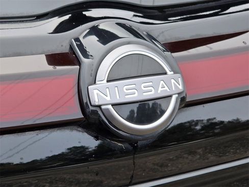 Used 2024 Nissan Kicks S image 23