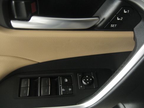 Certified 2024 Toyota RAV4 XLE Premium image 12