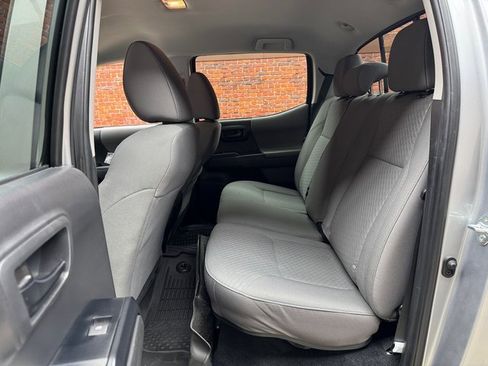 Used 2023 Toyota Tacoma SR image 23
