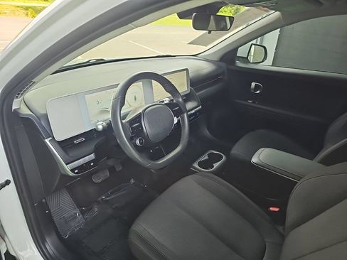 Used 2023 Hyundai Ioniq 5 SE AWD/4WD image 32