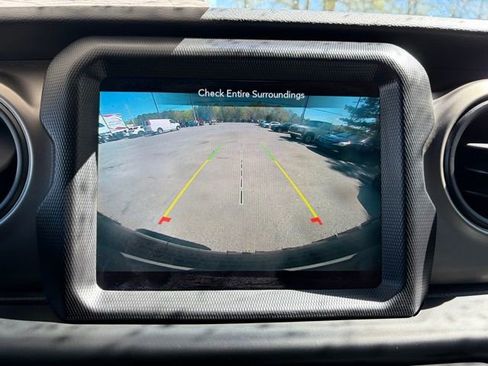 Used 2020 Jeep Wrangler Unlimited Sport S w/ Sun And Sound Package image 43