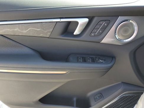 New 2026 Buick Enclave Avenir w/ Super Cruise Package AWD/4WD image 17