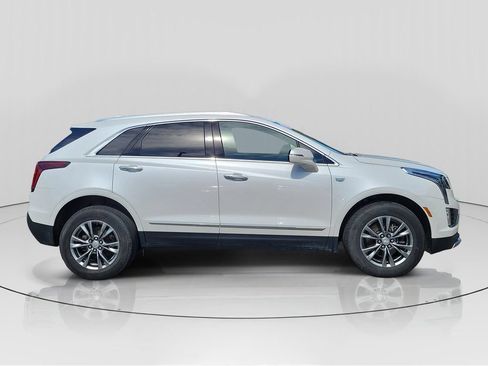 Used 2021 Cadillac XT5 Premium Luxury w/ LPO, Floor Liner Package AWD/4WD image 8