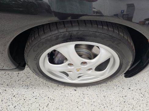 Used 2000 Porsche Boxster RWD image 40