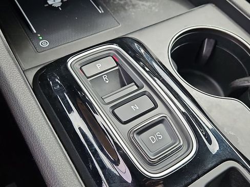 Certified 2024 Honda Pilot EX-L image 16