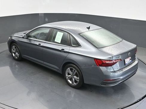 Used 2022 Volkswagen Jetta SE FWD image 30