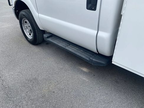 Used 2015 Ford F350 XL image 7