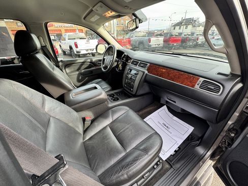 Used 2013 GMC Yukon SLT image 23