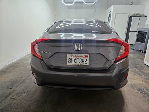 Used 2016 Honda Civic EX image 6