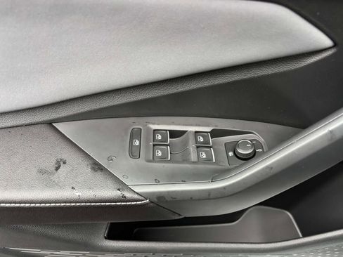 New 2026 Volkswagen Jetta SE FWD image 13