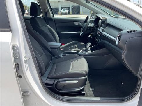 Used 2023 Kia Forte LXS FWD image 21