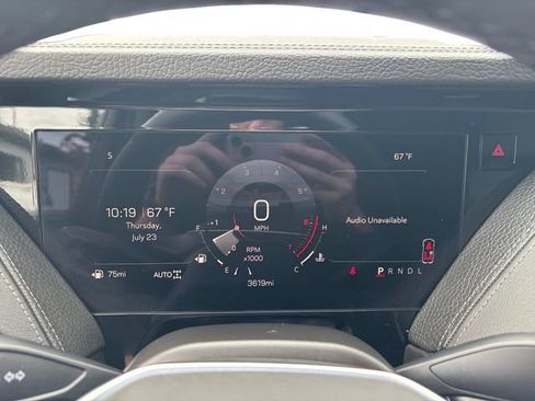 Used 2026 GMC Yukon XL Denali w/ Sun & Power Step Package AWD/4WD image 14