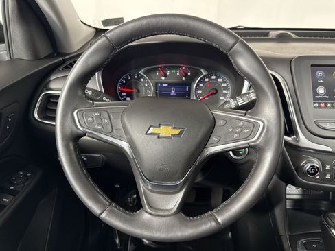 Used 2019 Chevrolet Equinox LT FWD image 16
