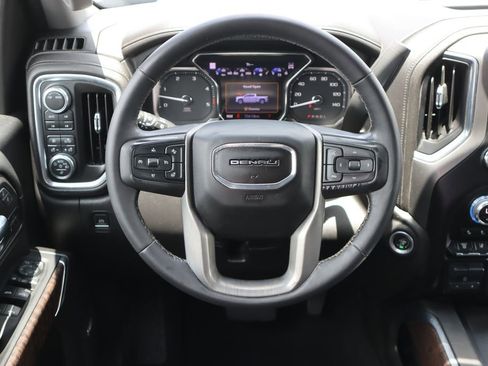 Used 2023 GMC Sierra 2500 Denali w/ Denali Ultimate Package image 13