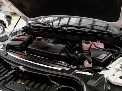 Used 2021 GMC Yukon AT4 w/ AT4 Premium Package AWD/4WD image 51