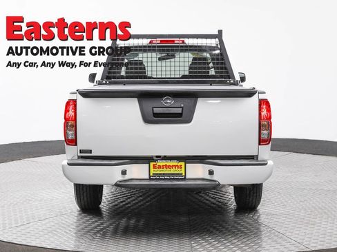 Used 2019 Nissan Frontier S image 6