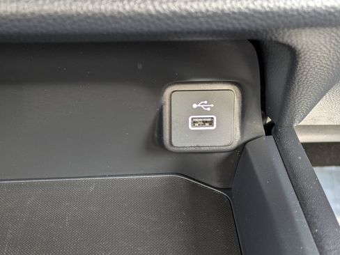 Used 2023 Honda HR-V LX image 20