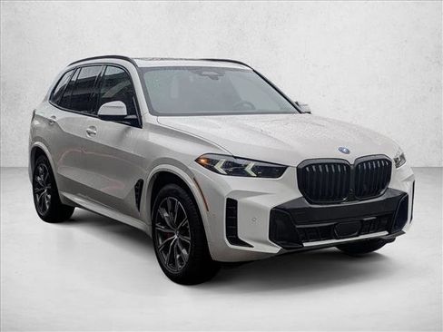 New 2026 BMW X5 xDrive50e w/ M Sport Package image 6