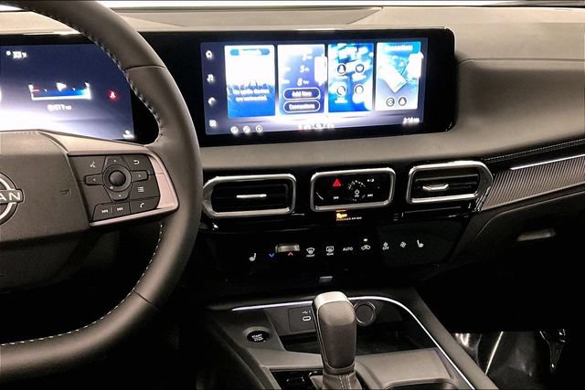 New 2026 Nissan Sentra SV w/ SV Convenience Package FWD image 8