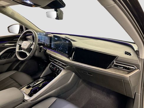 New 2026 Audi Q5 Premium Plus AWD/4WD image 14