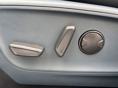 New 2026 Ford Maverick Lobo image 10