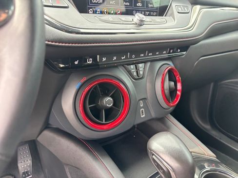 Used 2022 Chevrolet Blazer RS image 22