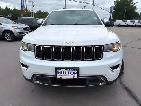 Used 2017 Jeep Grand Cherokee Limited AWD/4WD image 13