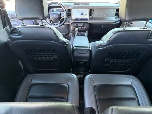 Used 2024 Ford Bronco Black Diamond AWD/4WD image 13