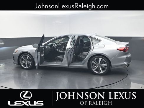 Used 2021 Acura TLX w/ Advance Package image 31