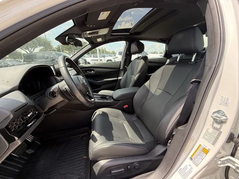 Used 2025 Honda Accord Sport image 28