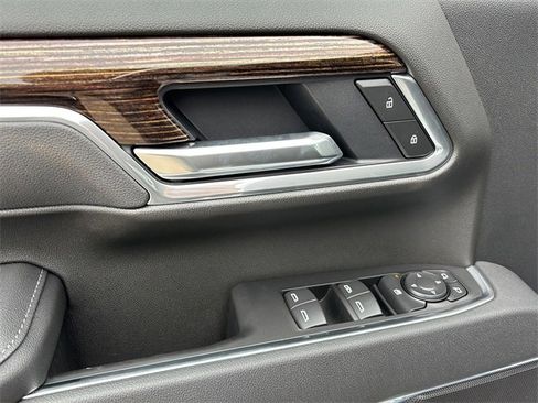 New 2026 GMC Sierra 2500 SLE w/ SLE Value Package; image 19