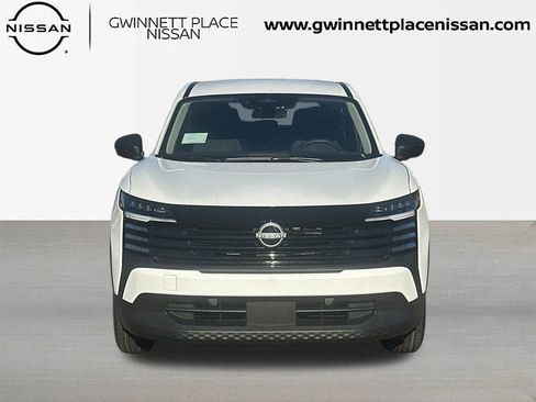 New 2026 Nissan Kicks S image 2