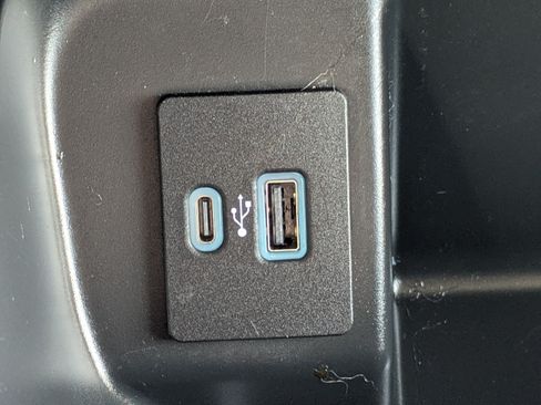 Used 2023 Ford F150 XLT w/ Equipment Group 302A High RWD image 22