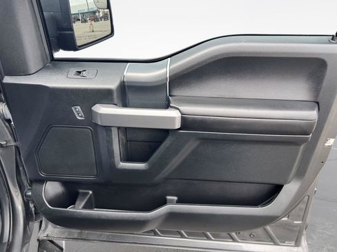 Used 2018 Ford F150 XLT w/ Equipment Group 302A Luxury image 24