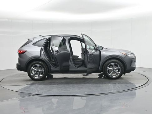 New 2025 Ford Escape ST-Line w/ Equipment Group 301A image 4