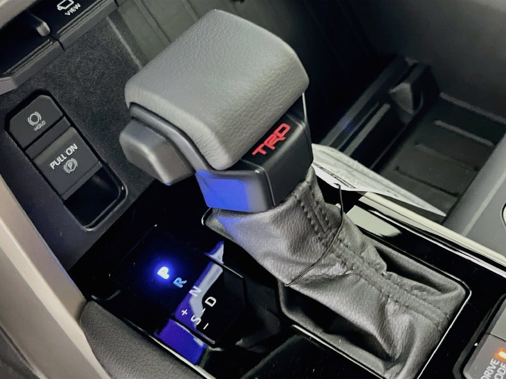 New 2026 Toyota Tundra Limited AWD/4WD image 21