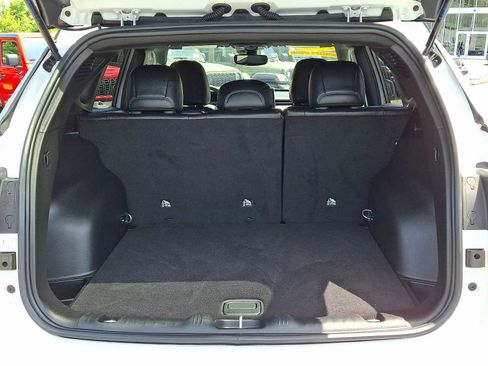 Used 2025 Jeep Compass Limited AWD/4WD image 29