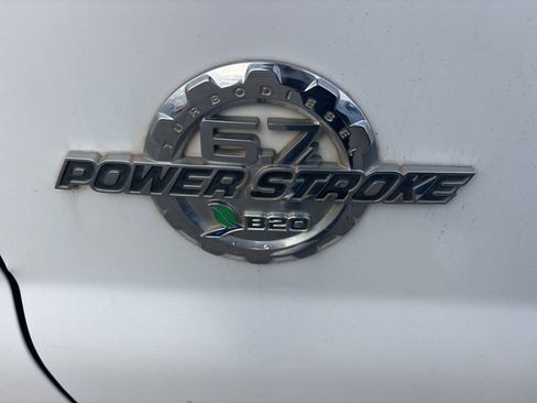 Used 2015 Ford F250 XL w/ Power Equipment Group image 7