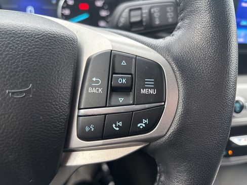 Used 2023 Ford Explorer XLT w/ Equipment Group 202A image 22