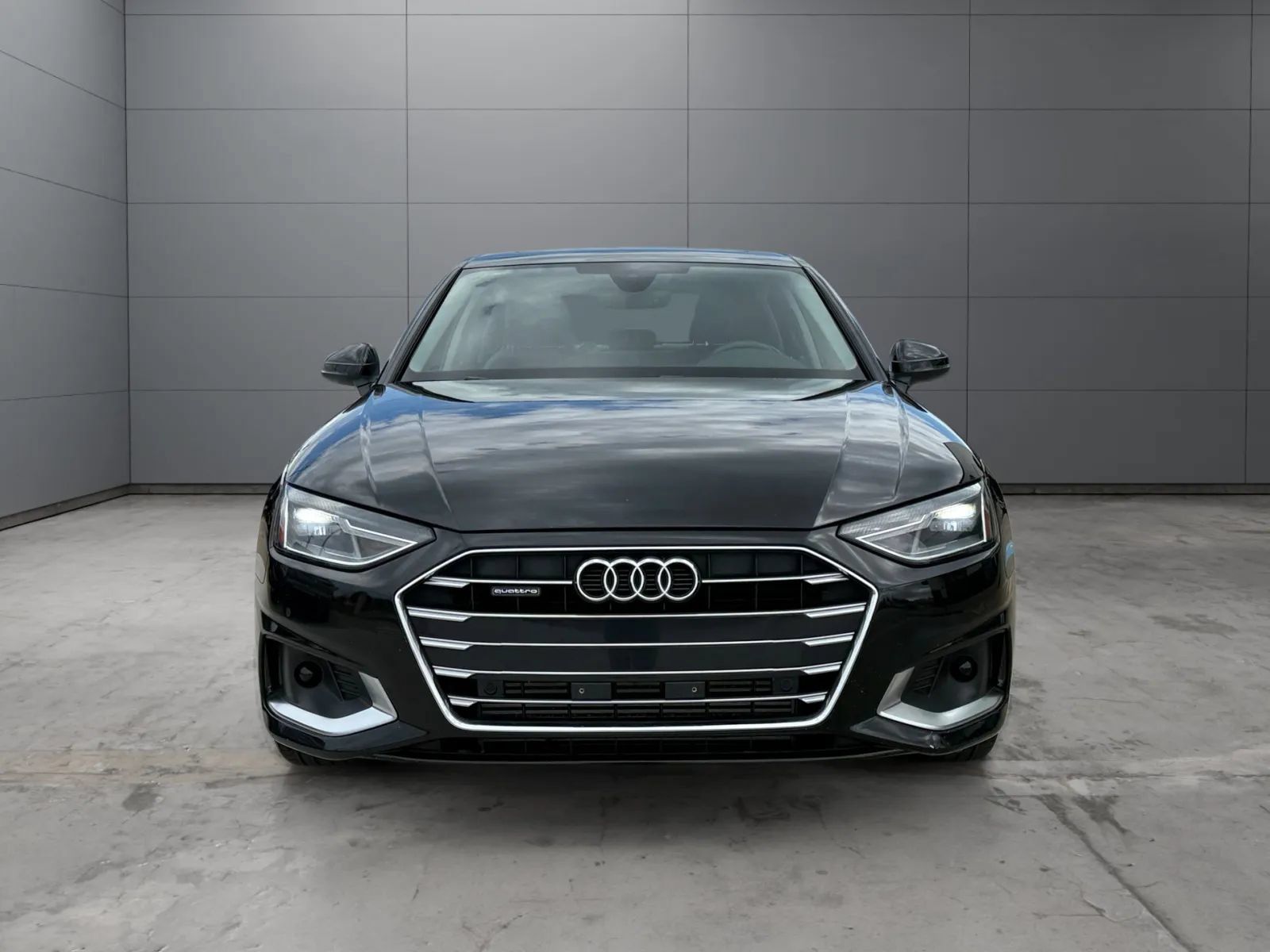 Used 2021 Audi A4 2.0T Premium w/ Convenience Package AWD/4WD image 2