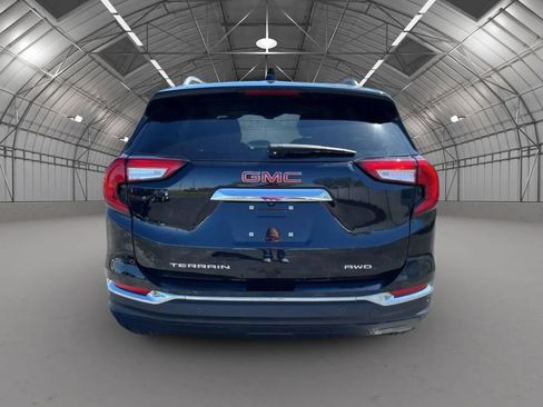 Used 2022 GMC Terrain SLT w/ Tech Package image 6