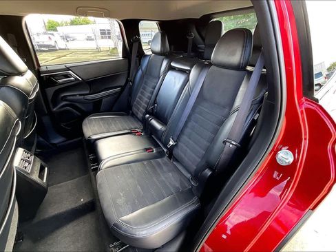 Used 2024 Mitsubishi Outlander SE FWD image 31