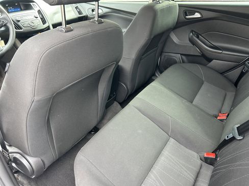 Used 2018 Ford Focus SE image 17