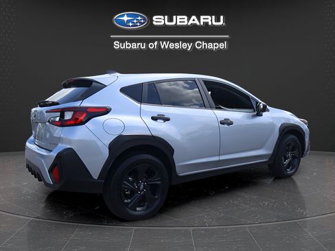 Used 2024 Subaru Crosstrek 2.0i w/ Crosstrek Mirror Package AWD/4WD image 7