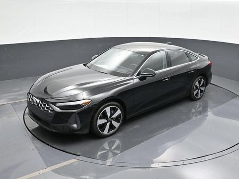 Used 2025 Audi A5 2.0T Premium Plus w/ Premium Plus AWD/4WD image 26