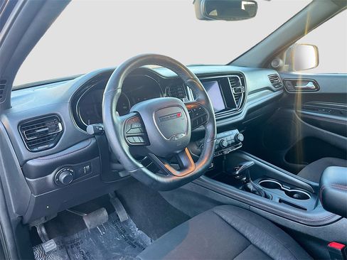 Used 2024 Dodge Durango GT image 9