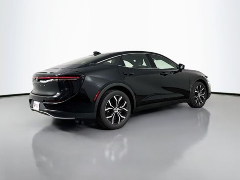 Certified 2026 Toyota Crown AWD/4WD image 7